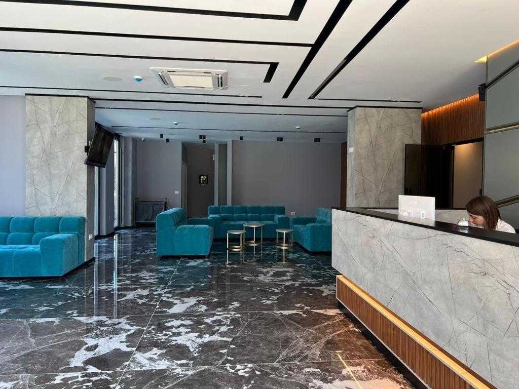 Domus & Hotel